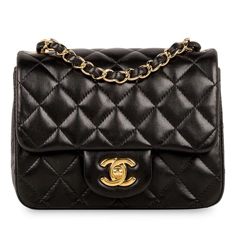 classic elegance chanel minibag rond|black Chanel handbags.